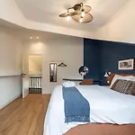 Stylish In The Heart Of Antwerp - Sleeps 9