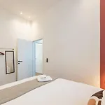 Stylish In The Heart Of Antwerp - Sleeps 9
