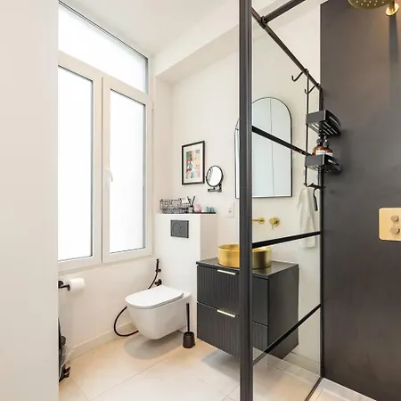 Stylish In The Heart Of Antwerp - Sleeps 9 Casa de Férias